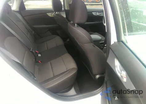 2024 Kia Forte Lx/Lxs из США, поврежденный, VIN 3KPF24AD5RE752861